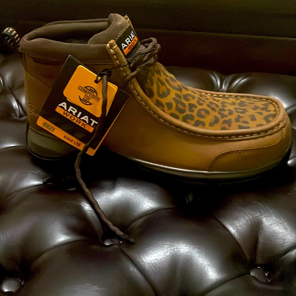 Ariat composite toe